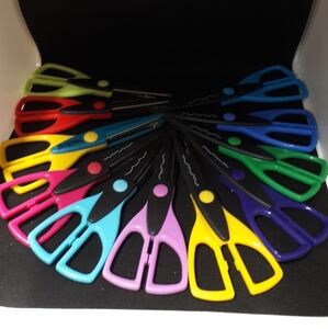 Lot Of 11 Decorative Edge Craft Scissors
